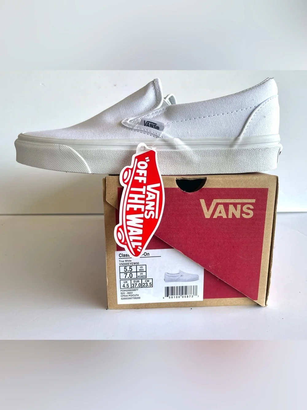 New Vans Classic Slip On True White Mens 5.5 Women 7
